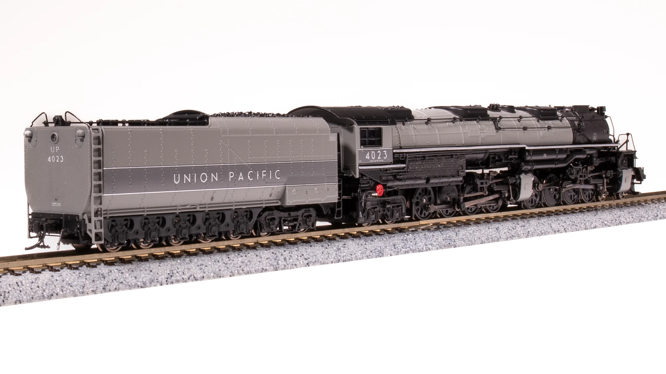 7238 UP Big Boy #4023, Two-Tone Gray w/ Aluminum, Wilson Aftercooler, 25-C-400 Coal Tender, Paragon4 Sound/DC/DCC, Smoke, N (Fantasy Paint Scheme) - Image 4